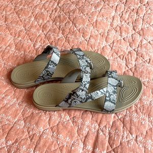 Crocs Tulum Toe Post Sandal